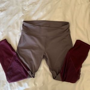 Mid-Rise Powerhold Colorblock Capri Legging